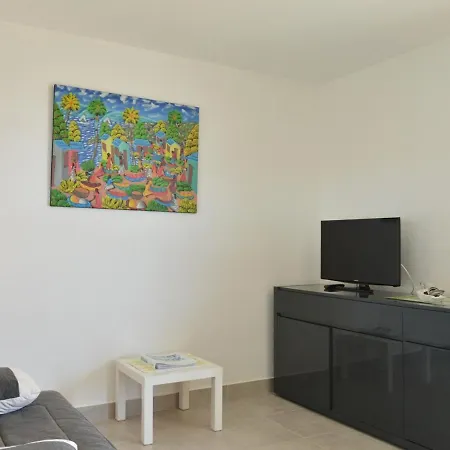 Cap D'agde, 1 Piece, 2 Personnes - Fr-1-249-140 * آجد